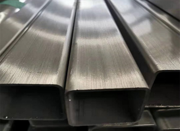 不銹鋼方矩管在不同酸性環(huán)境下的應用